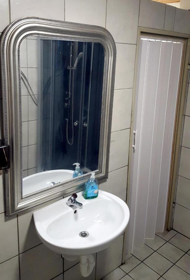 Gaestezimmer I Neo1 Staufenberg  Exterior foto